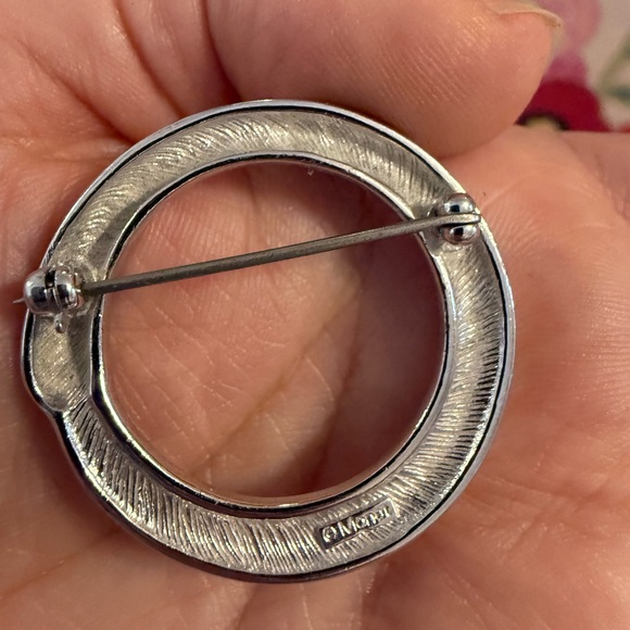 Monet Silver Loop Brooch - Picture 2 of 4